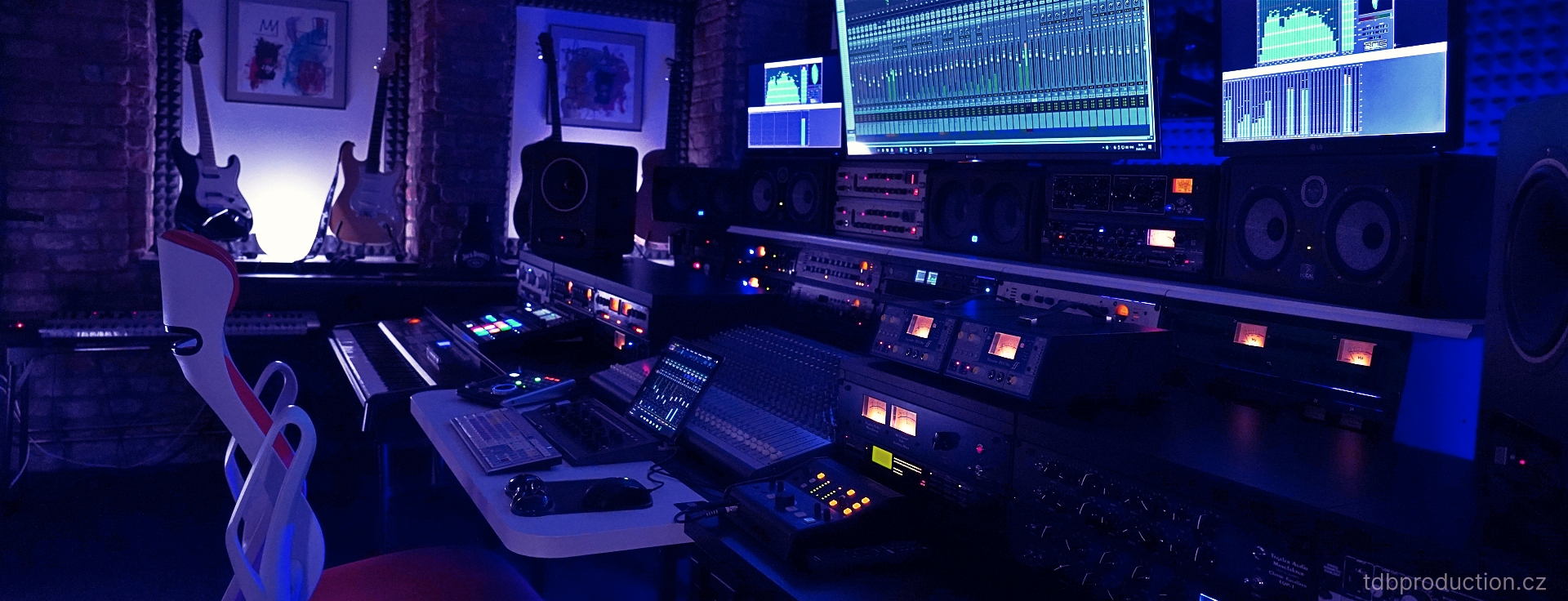 TdB Production - Nahrávací studio a videoprodukce Praha - VOICEOVER